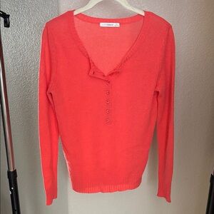 Subtle Luxury Vibrant Coral Casmere Top